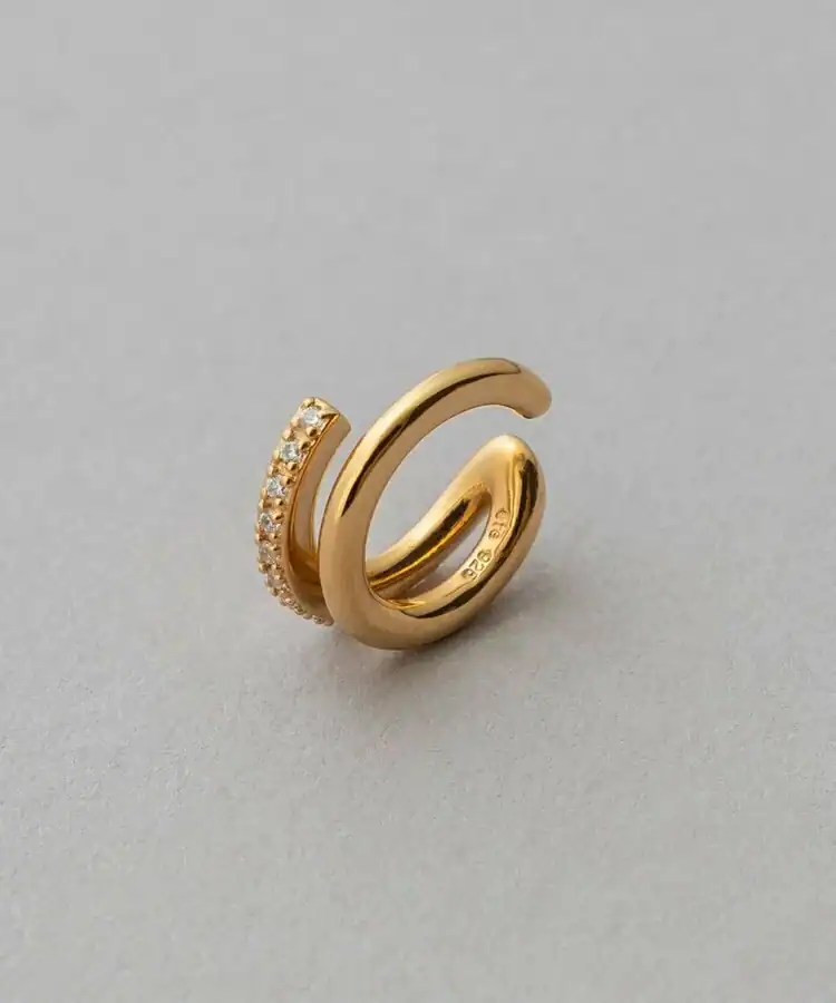 Peek Cuff 簡約摩登鑽飾比克耳釦